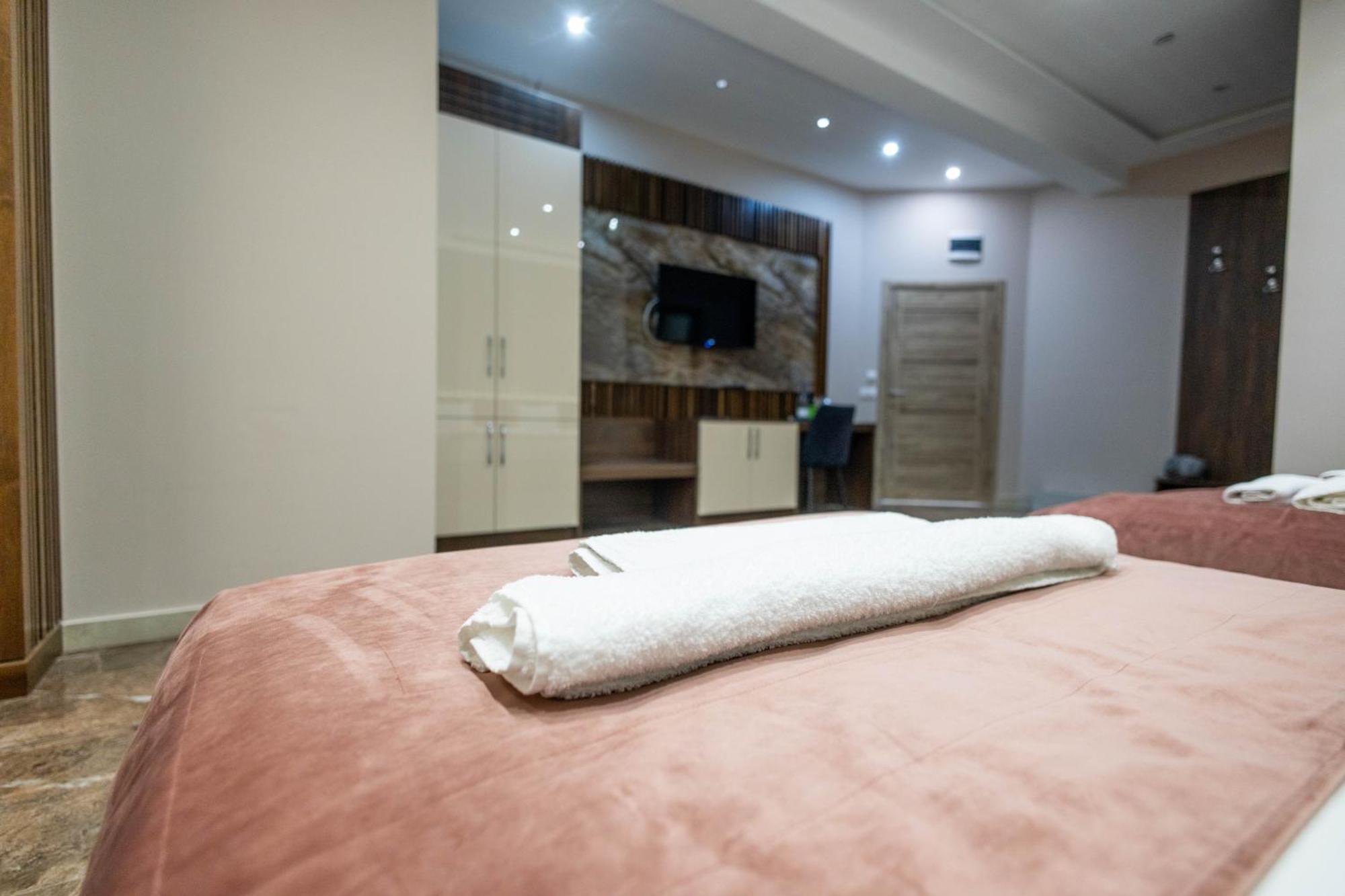Aqua Spa Termale Novi Pazar Exterior foto